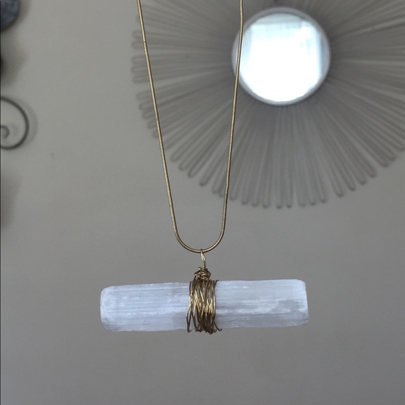 Selenite Crystal Necklace - Picture 6 of 6